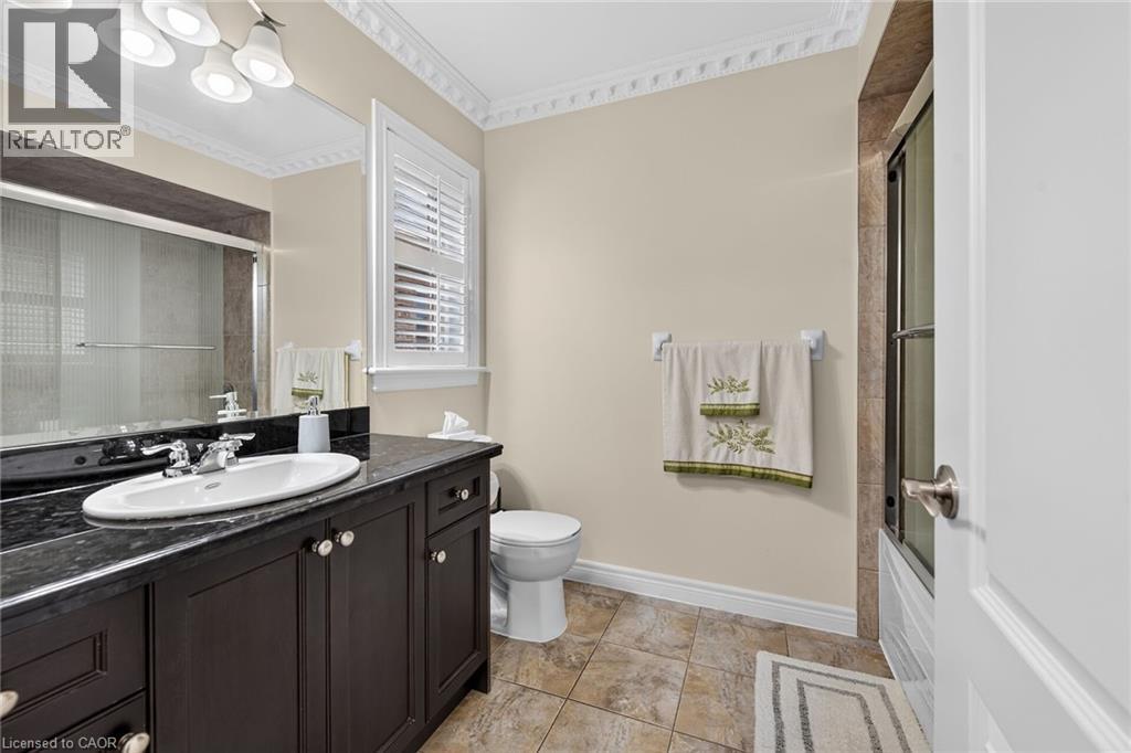 81 Morning Mist Drive, Hamilton, Ontario  L9B 0E6 - Photo 36 - 40841528