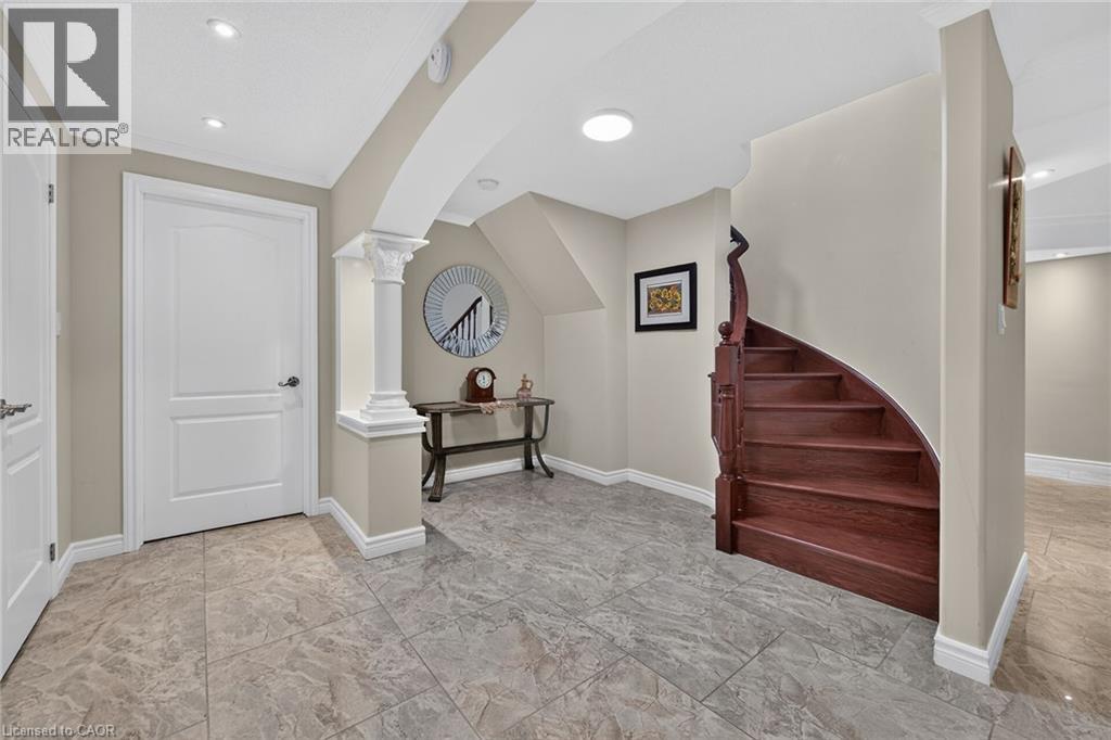 81 Morning Mist Drive, Hamilton, Ontario  L9B 0E6 - Photo 39 - 40841528