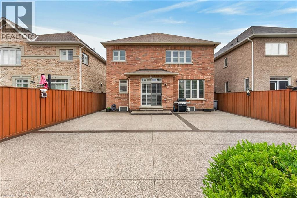 81 Morning Mist Drive, Hamilton, Ontario  L9B 0E6 - Photo 46 - 40841528