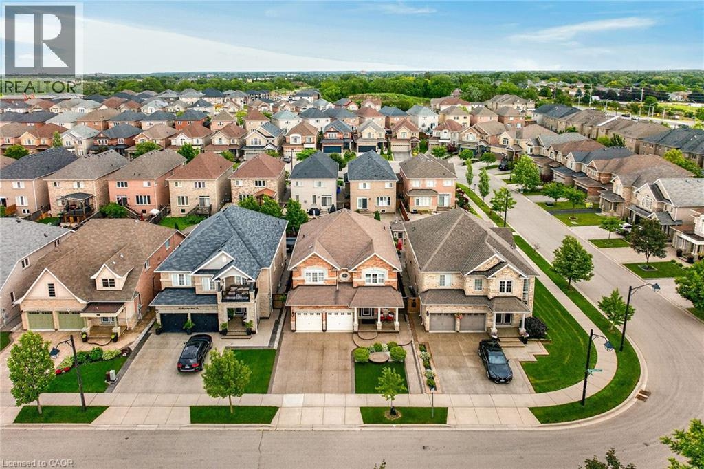 81 Morning Mist Drive, Hamilton, Ontario  L9B 0E6 - Photo 47 - 40841528