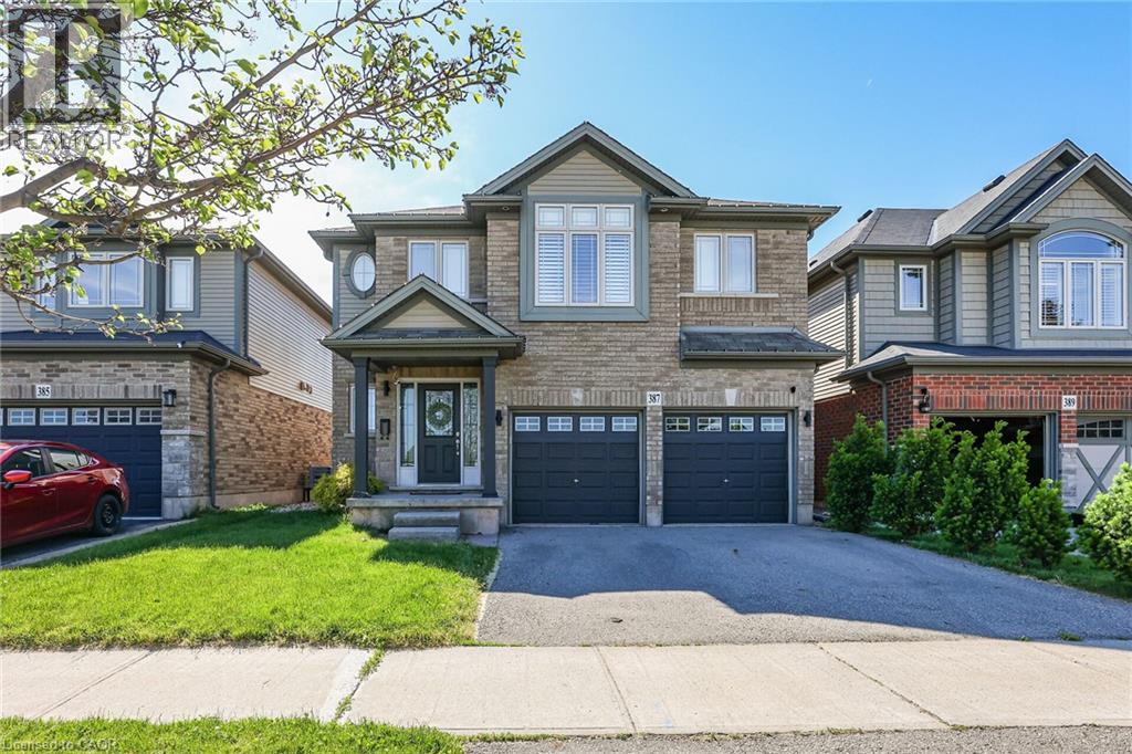 387 Murray Street, Grimsby, Ontario  L3M 3P4 - Photo 2 - 40841426