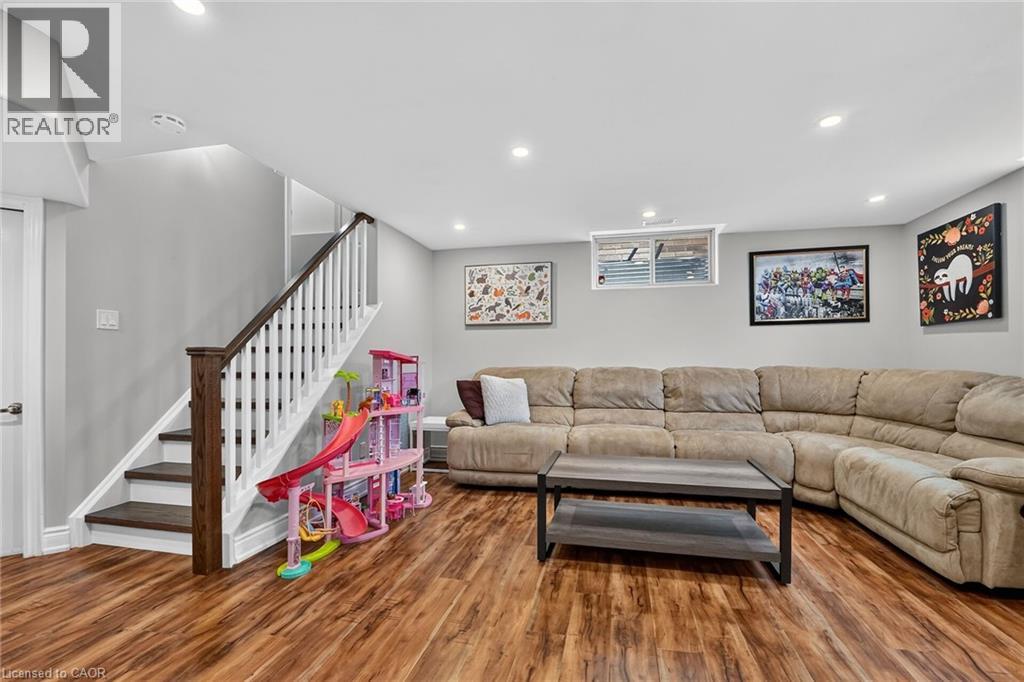 387 Murray Street, Grimsby, Ontario  L3M 3P4 - Photo 33 - 40841426