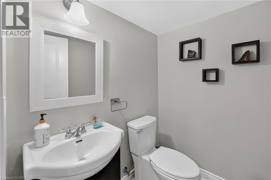 387 Murray Street, Grimsby, Ontario  L3M 3P4 - Photo 37 - 40841426