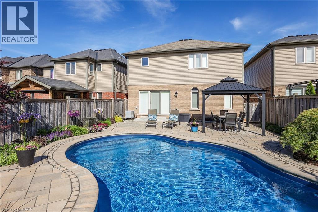 387 Murray Street, Grimsby, Ontario  L3M 3P4 - Photo 44 - 40841426