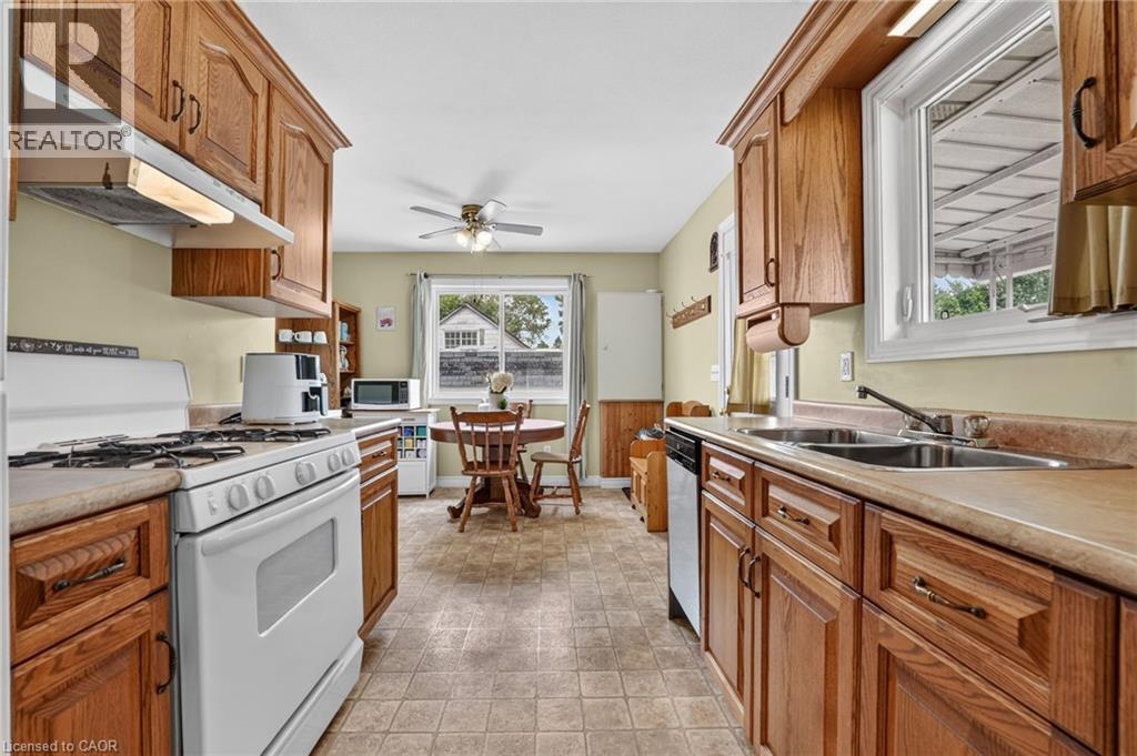 217 Pine Street, Dunnville, Ontario  N1A 2L4 - Photo 21 - 40841368