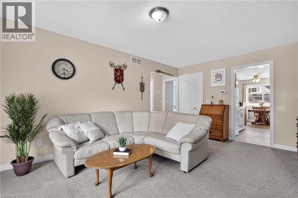 217 Pine Street, Dunnville, Ontario  N1A 2L4 - Photo 9 - 40841368