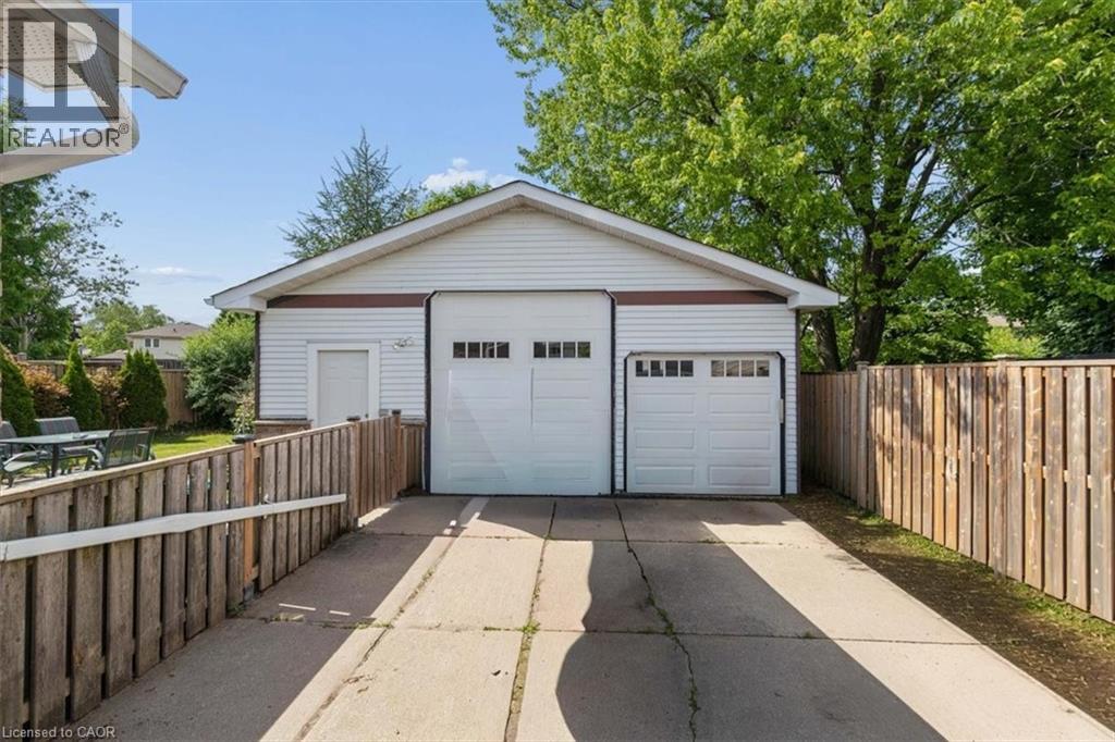 96 Pathfinder Crescent, Kitchener, Ontario  N2P 1S6 - Photo 26 - 40841220