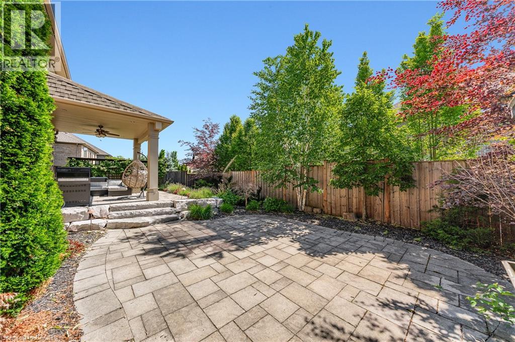 325 Deerfoot Trail, Waterloo, Ontario  N2K 0B4 - Photo 44 - 40841146