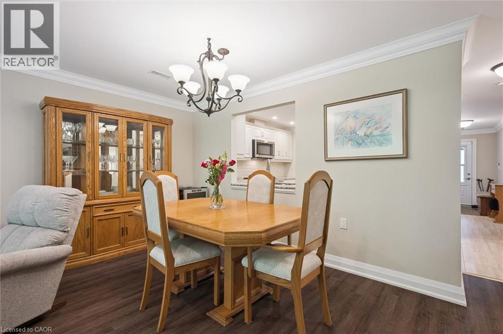 32 Cardinal Mindszenty Boulevard, Hamilton, Ontario  L9B 2M3 - Photo 14 - 40838802