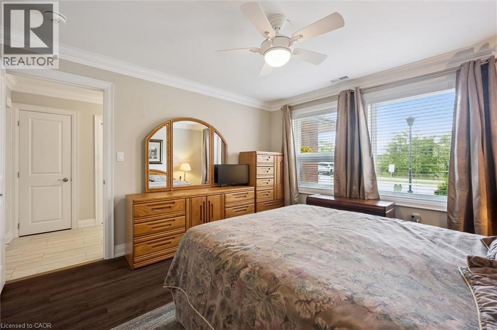 32 Cardinal Mindszenty Boulevard, Hamilton, Ontario  L9B 2M3 - Photo 30 - 40838802