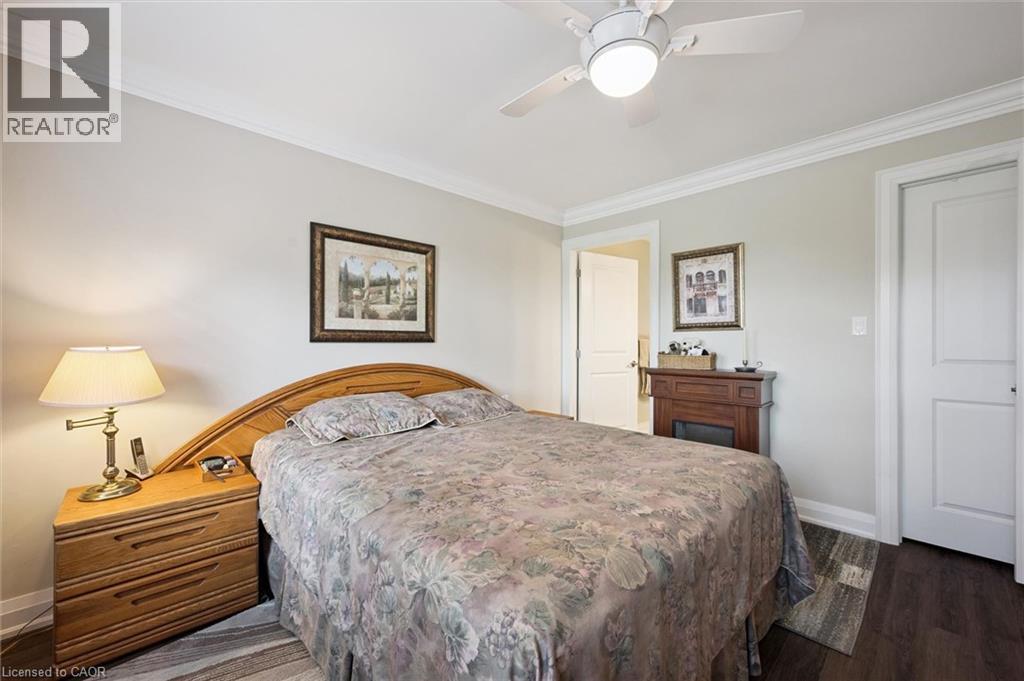 32 Cardinal Mindszenty Boulevard, Hamilton, Ontario  L9B 2M3 - Photo 32 - 40838802
