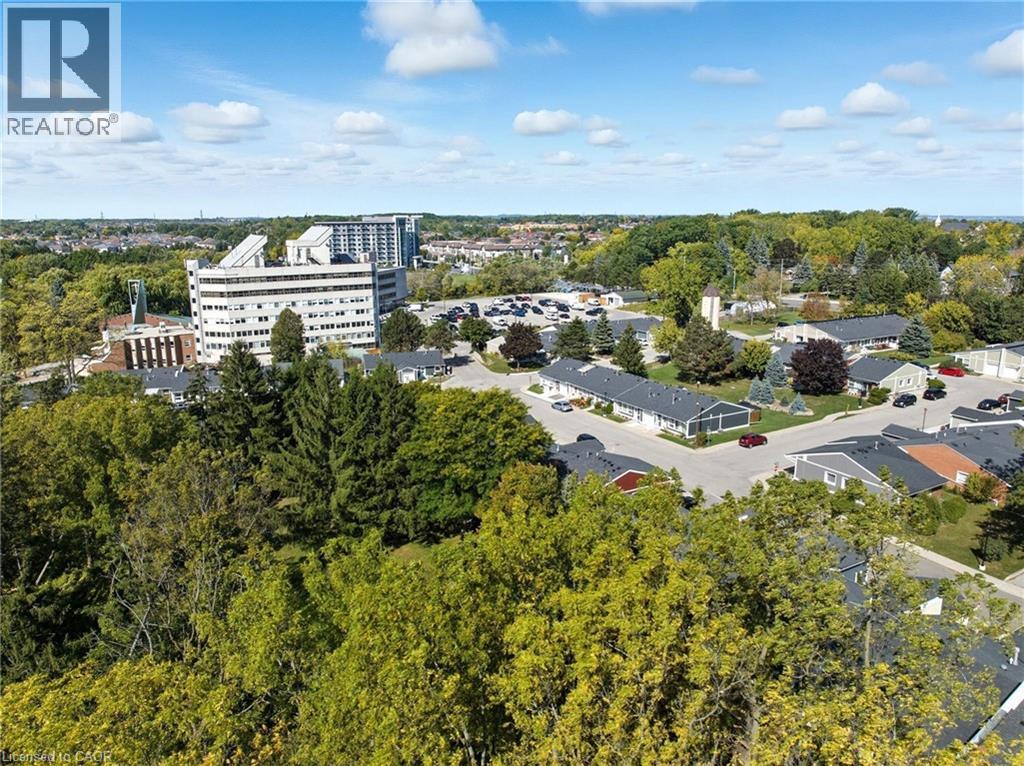 32 Cardinal Mindszenty Boulevard, Hamilton, Ontario  L9B 2M3 - Photo 46 - 40838802