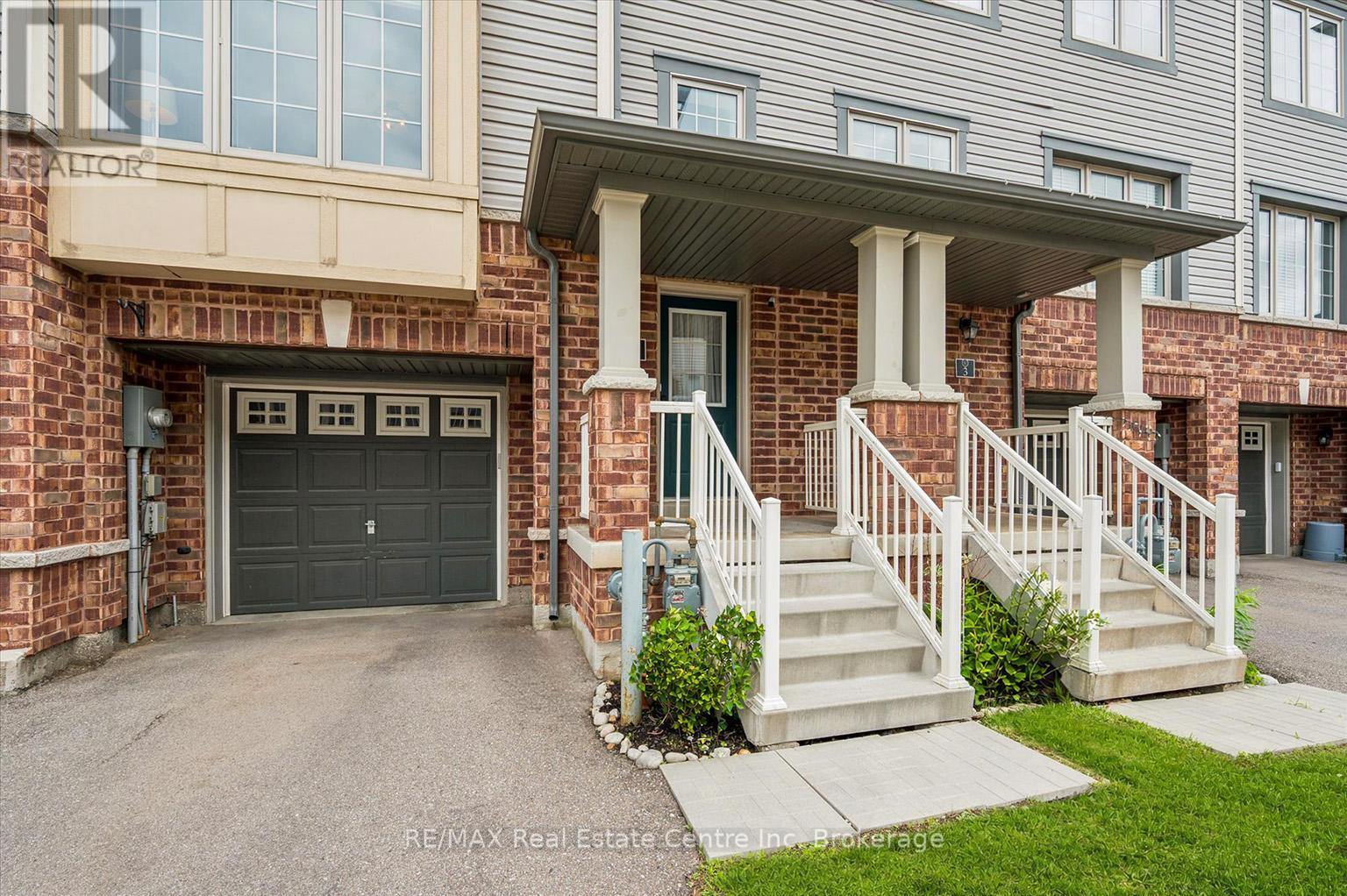2 - 395 Linden Drive, Cambridge, Ontario  N3H 0C8 - Photo 3 - X13468446