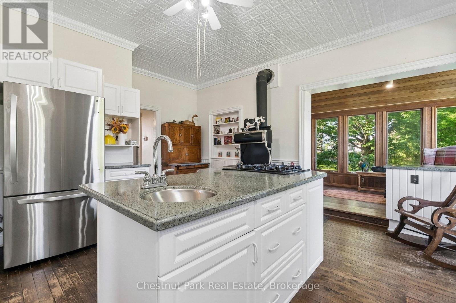 3734 Line 12 N, Oro-Medonte, Ontario  L0K 1E0 - Photo 6 - S13468534