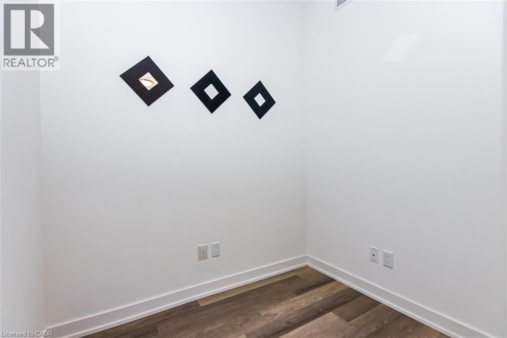 5240 Dundas Street Unit# B505, Burlington, Ontario  L7L 0J6 - Photo 2 - 40841436