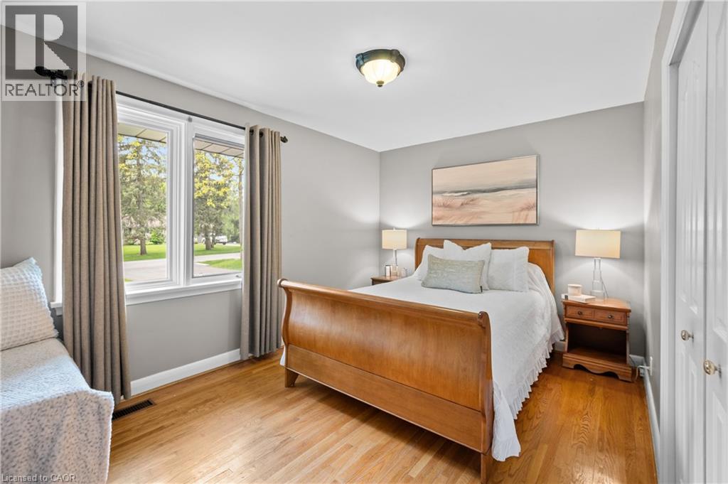 1589 Crediton Parkway, Mississauga, Ontario  L5G 3X2 - Photo 16 - 40841351