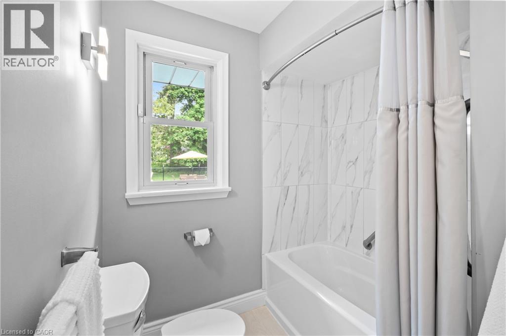 1589 Crediton Parkway, Mississauga, Ontario  L5G 3X2 - Photo 19 - 40841351