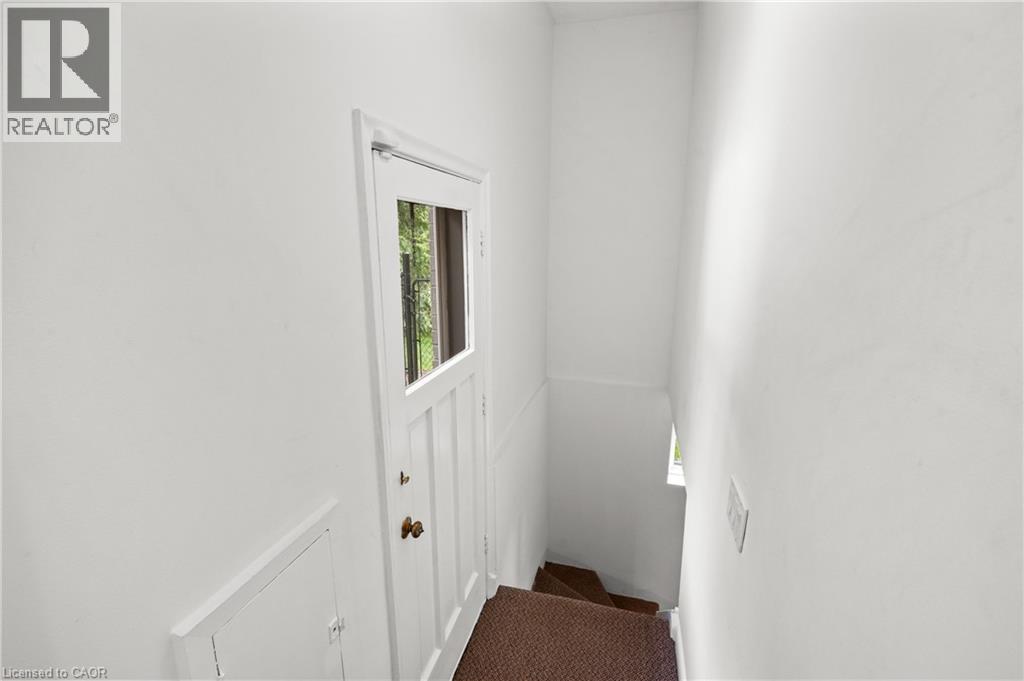 1589 Crediton Parkway, Mississauga, Ontario  L5G 3X2 - Photo 21 - 40841351