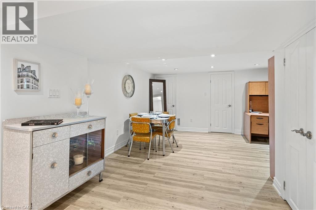 1589 Crediton Parkway, Mississauga, Ontario  L5G 3X2 - Photo 24 - 40841351