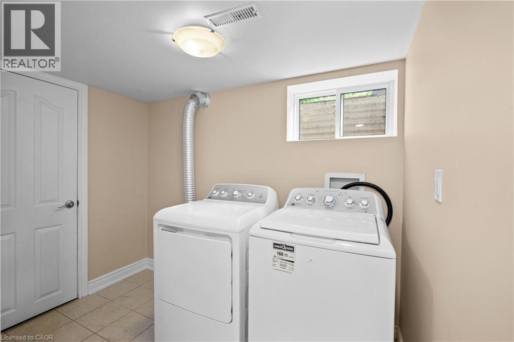 1589 Crediton Parkway, Mississauga, Ontario  L5G 3X2 - Photo 29 - 40841351