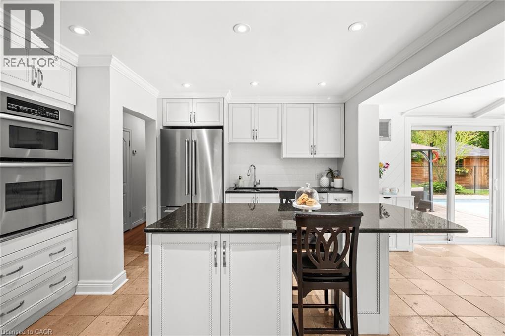 1589 Crediton Parkway, Mississauga, Ontario  L5G 3X2 - Photo 7 - 40841351