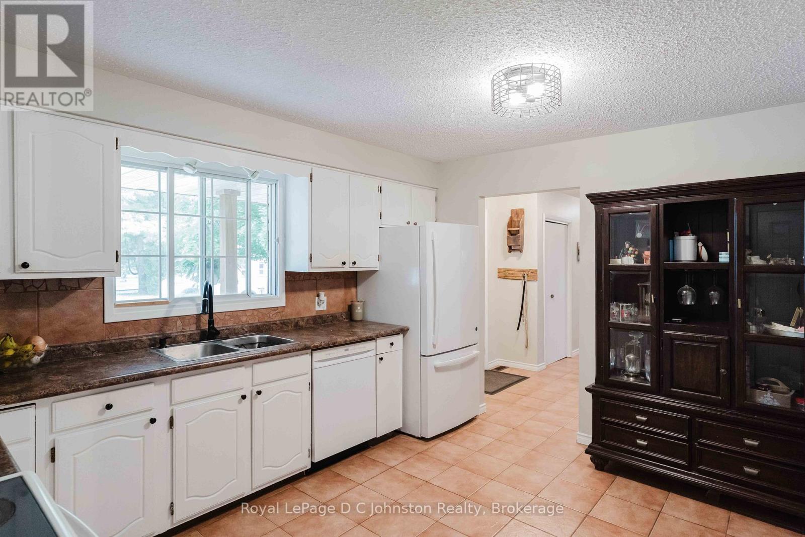 217 Albert Street, Arran-Elderslie, Ontario  N0G 2N0 - Photo 13 - X13468622