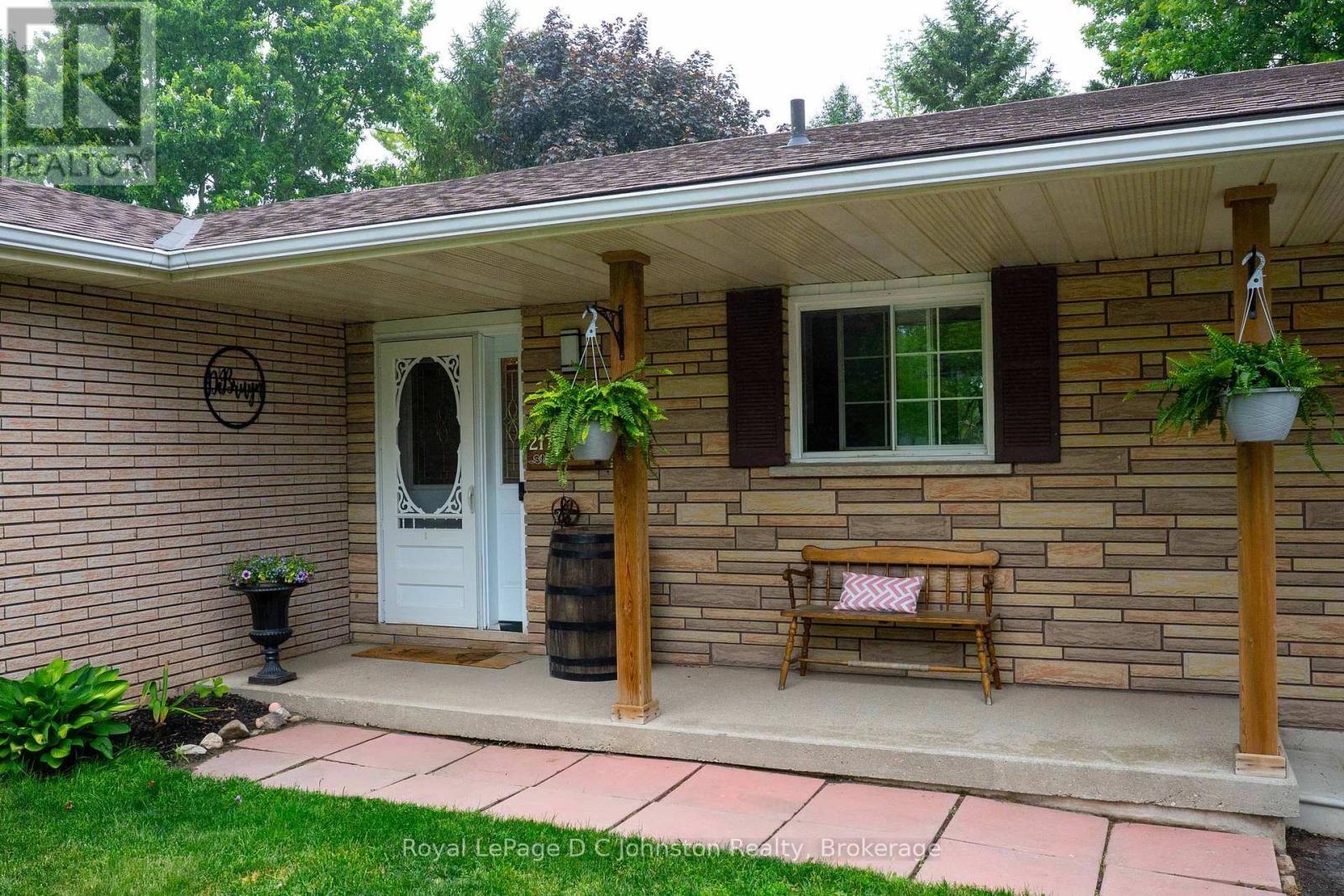 217 Albert Street, Arran-Elderslie, Ontario  N0G 2N0 - Photo 4 - X13468622