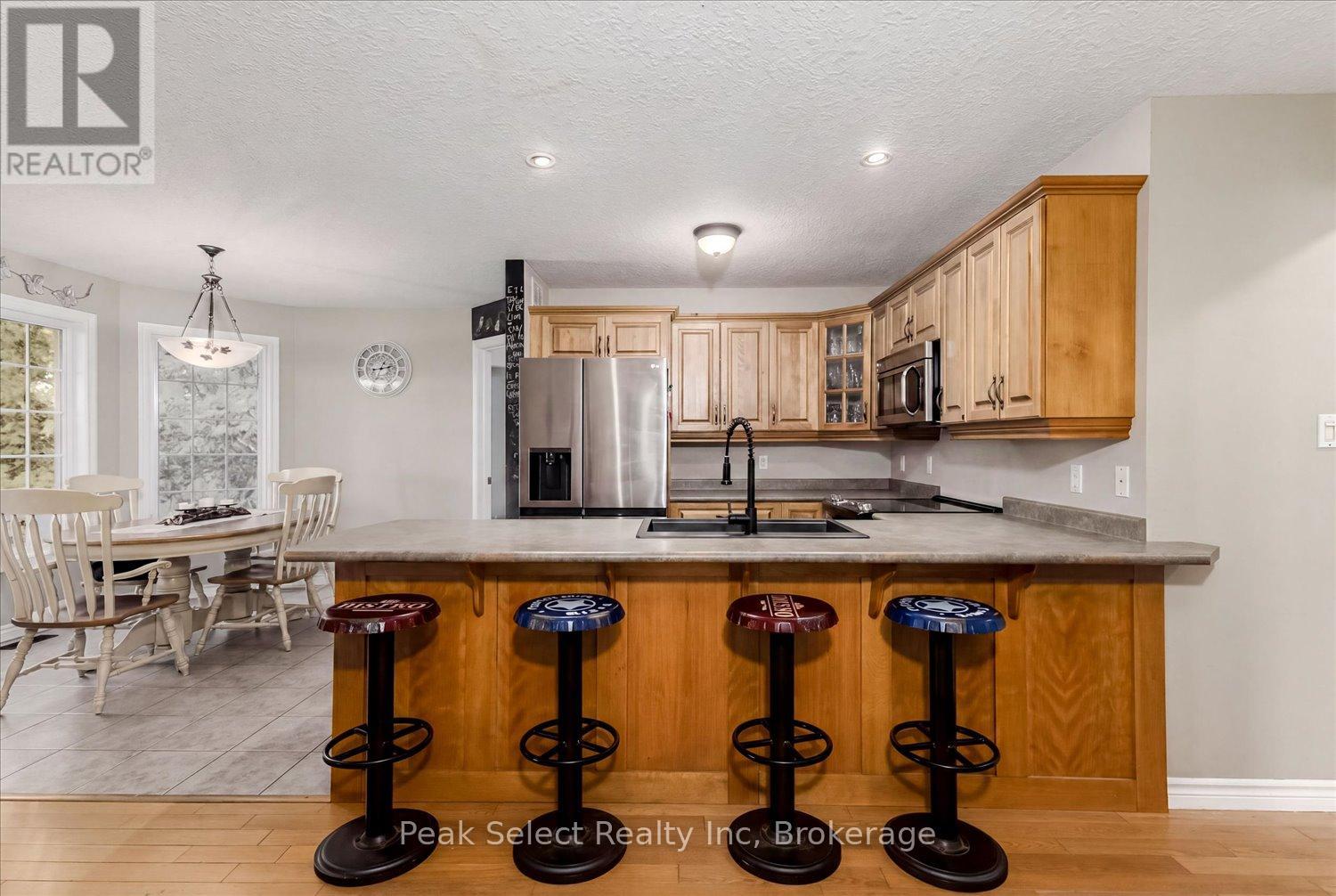 180 Ridgewood Crescent, St. Marys, Ontario  N4X 1E8 - Photo 11 - X13468774