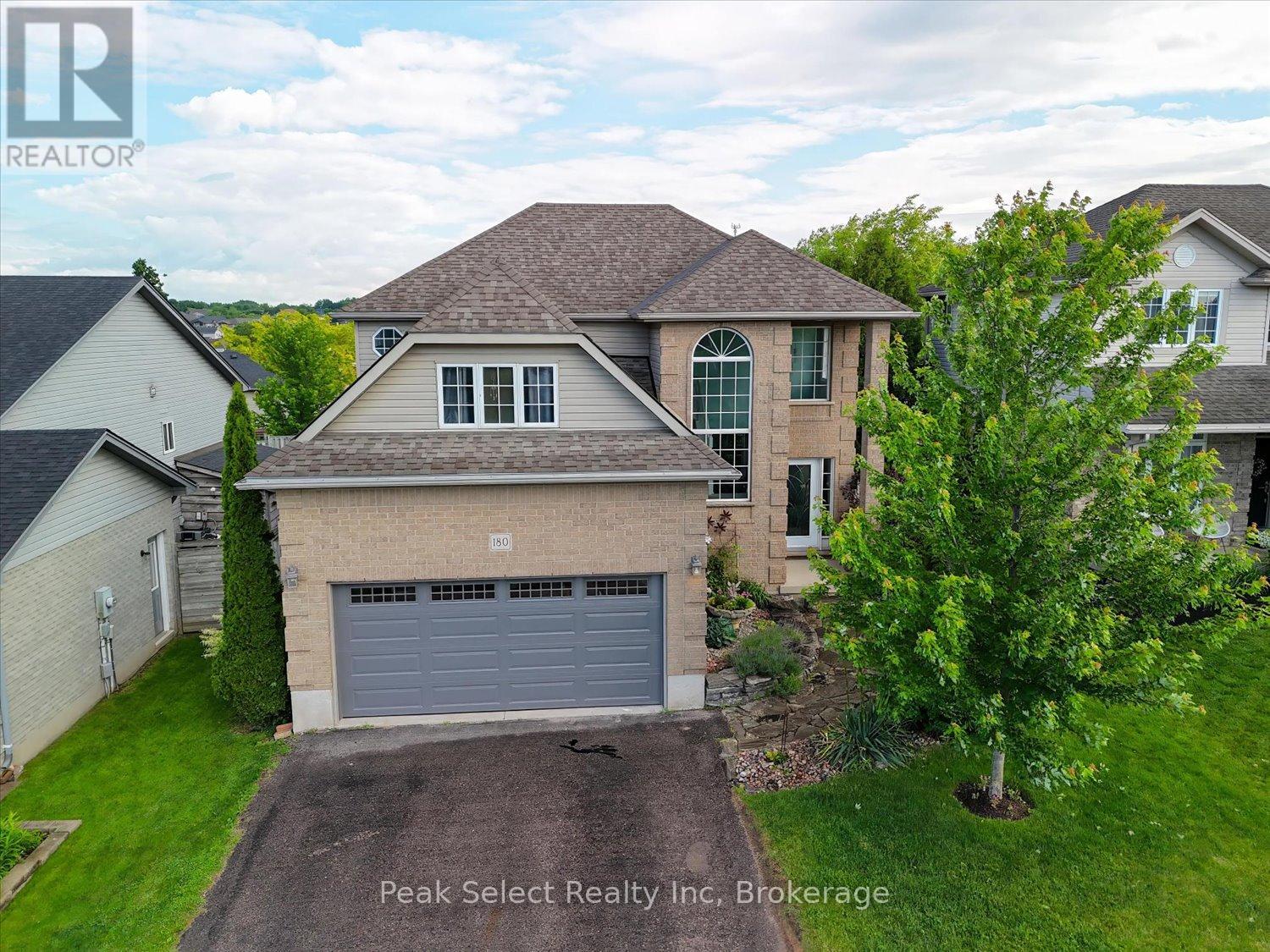 180 Ridgewood Crescent, St. Marys, Ontario  N4X 1E8 - Photo 2 - X13468774