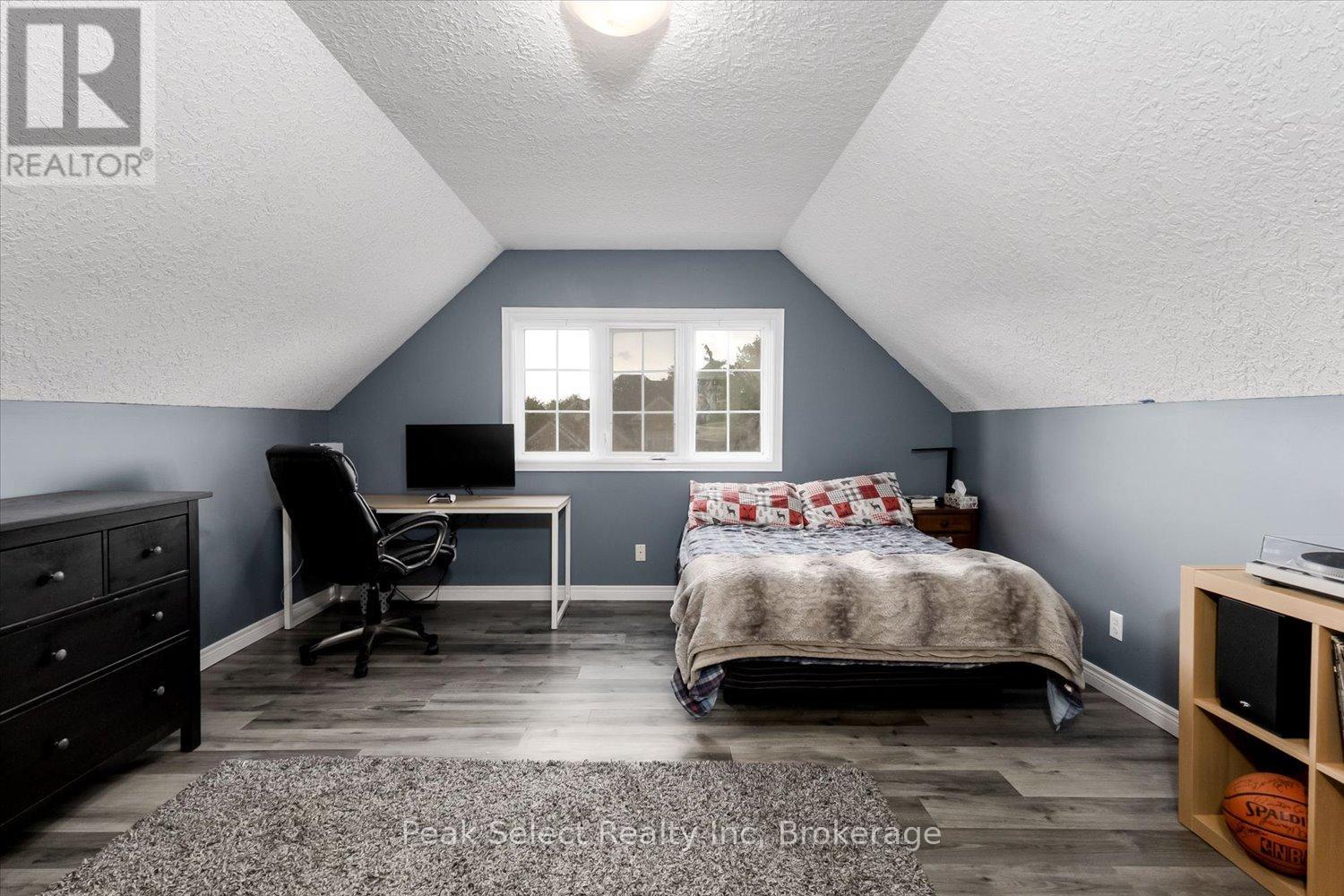 180 Ridgewood Crescent, St. Marys, Ontario  N4X 1E8 - Photo 22 - X13468774