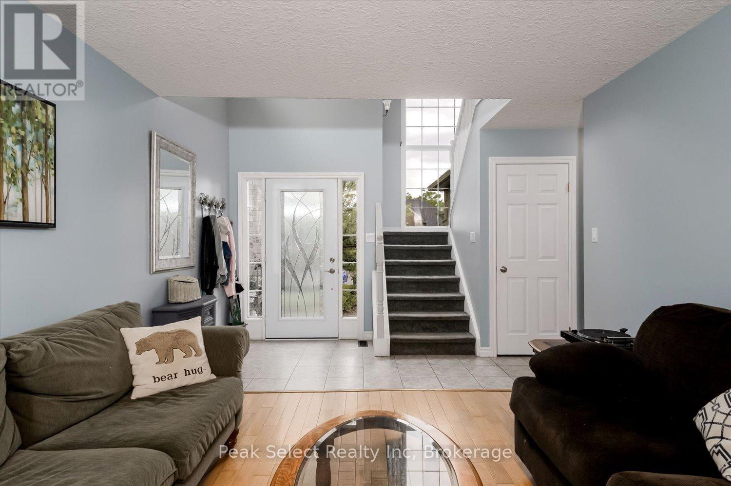 180 Ridgewood Crescent, St. Marys, Ontario  N4X 1E8 - Photo 7 - X13468774