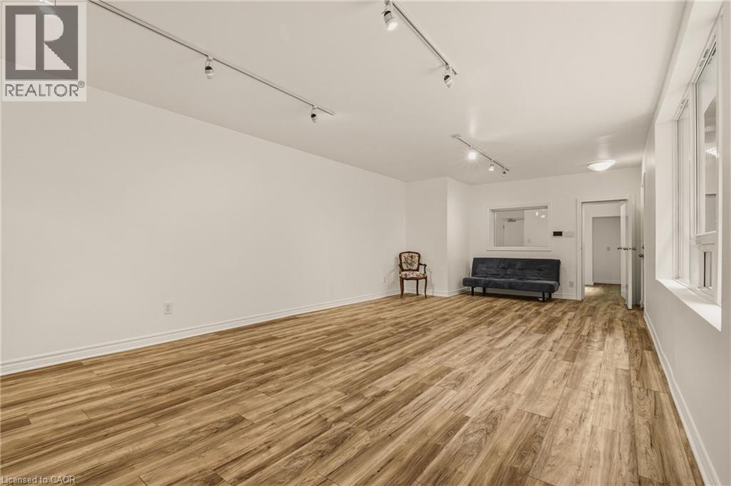 20 Barton Street, Hamilton, Ontario  L8L 7V5 - Photo 17 - 40841558