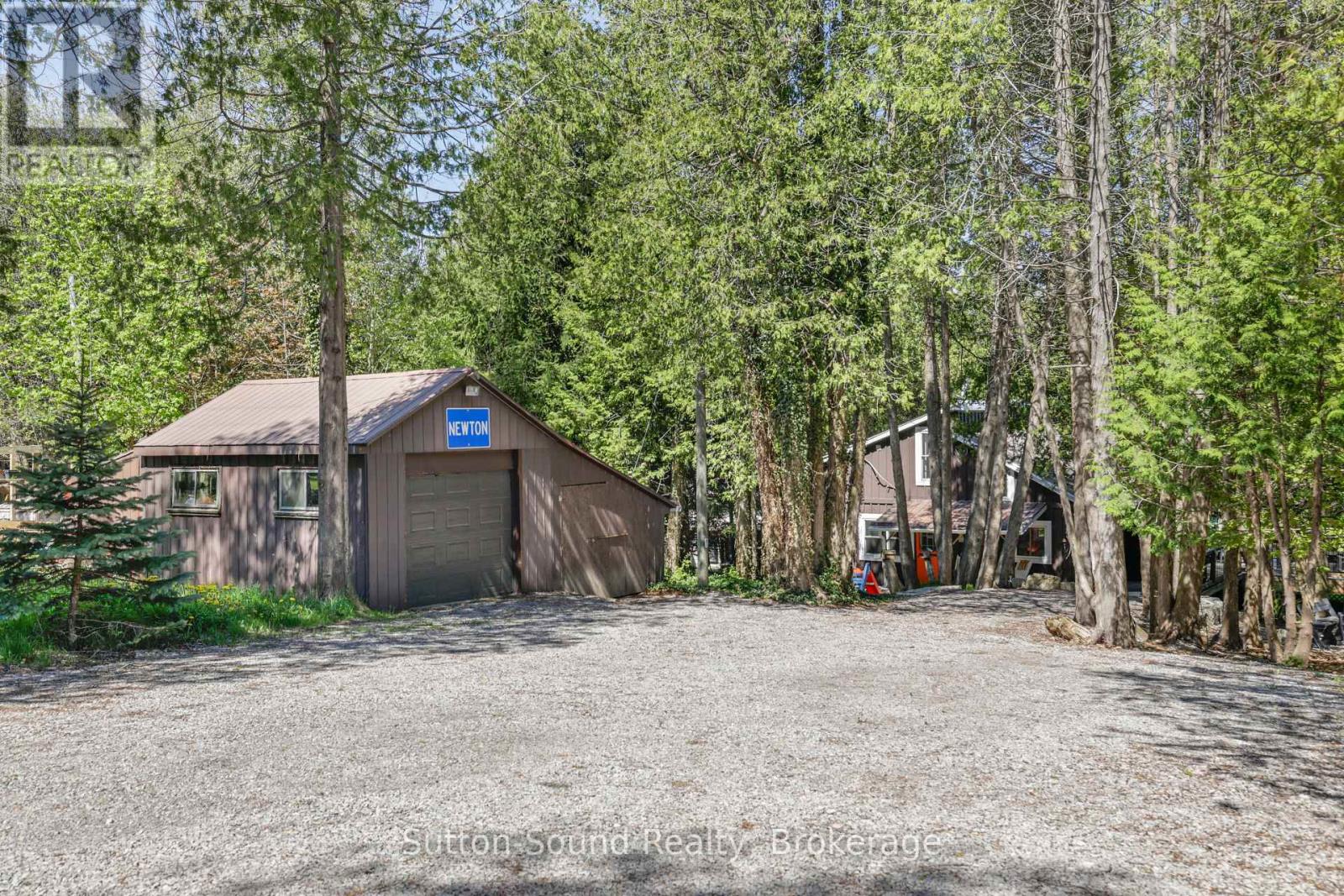 109 Dahl Street, Georgian Bluffs, Ontario  N0H 2T0 - Photo 36 - X13468890