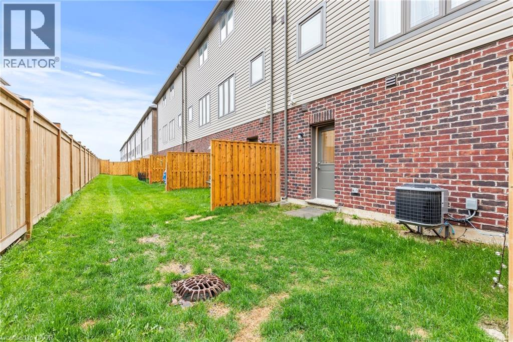 19 Picardy Drive Unit# 4, Hamilton, Ontario  L8J 0M7 - Photo 26 - 40841580