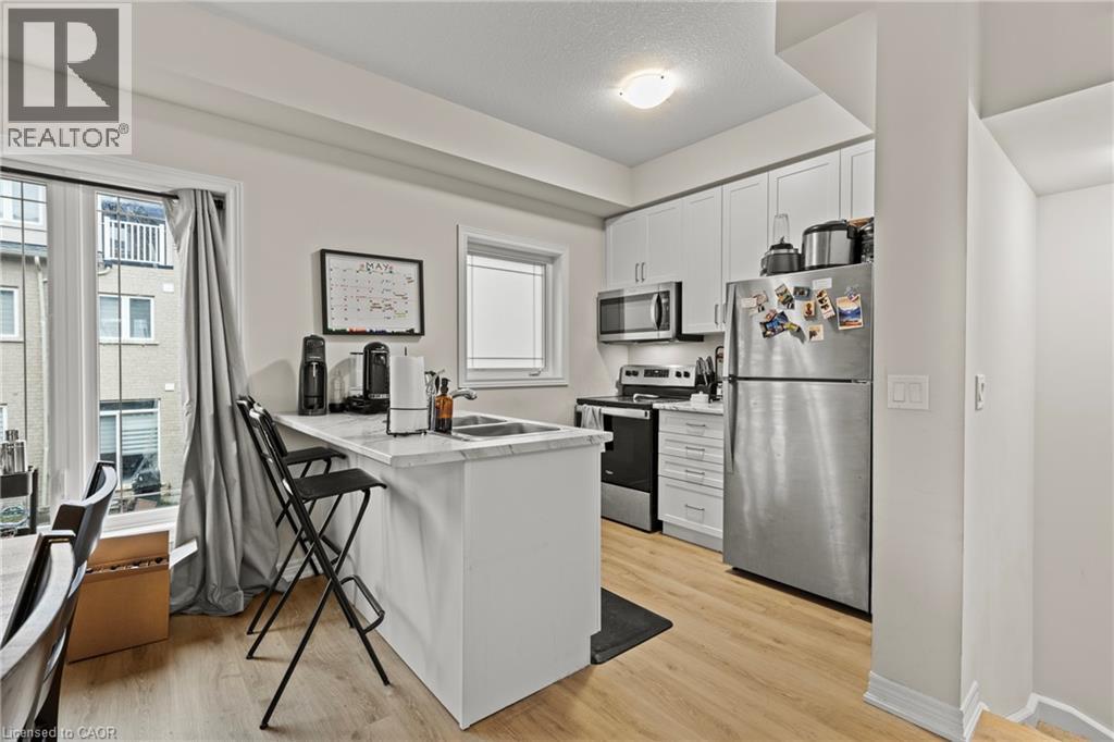 19 Picardy Drive Unit# 4, Hamilton, Ontario  L8J 0M7 - Photo 8 - 40841580