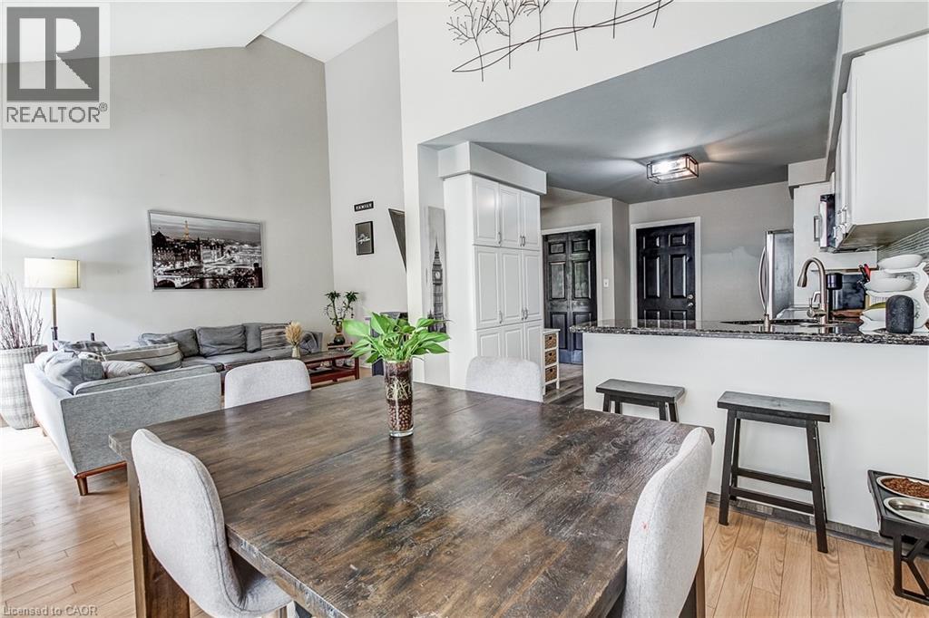 4 Victoria Street Unit# 16, Waterdown, Ontario  L9H 2B8 - Photo 11 - 40841314