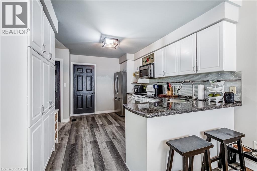 4 Victoria Street Unit# 16, Waterdown, Ontario  L9H 2B8 - Photo 12 - 40841314