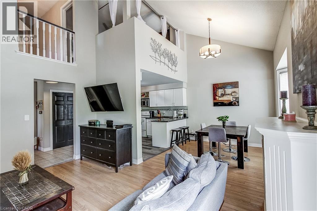 4 Victoria Street Unit# 16, Waterdown, Ontario  L9H 2B8 - Photo 8 - 40841314