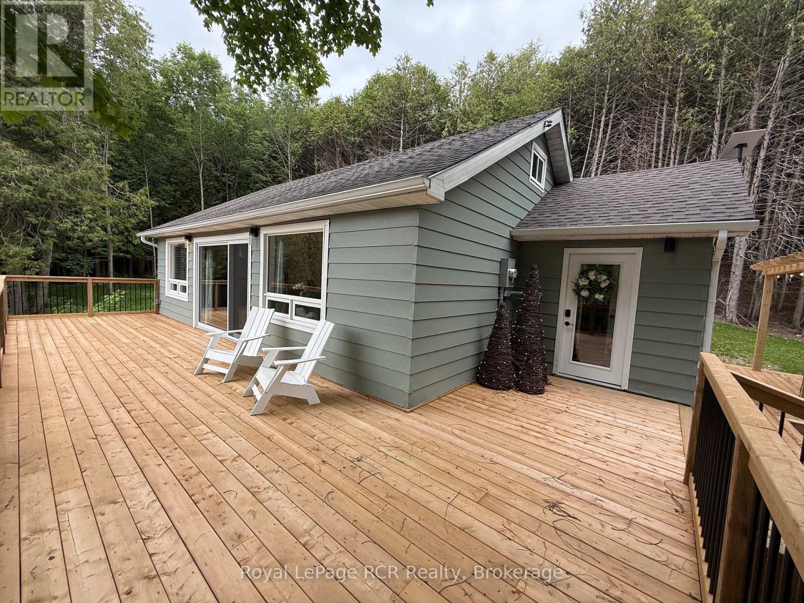 384275 Concession 4, West Grey, Ontario  N0C 1K0 - Photo 3 - X13469090