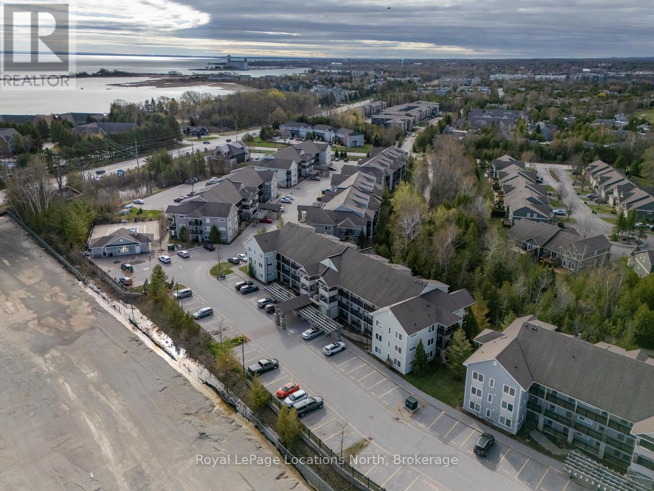 208 - 6 Brandy Lane Drive, Collingwood, Ontario  L9Y 0X4 - Photo 40 - S13469558