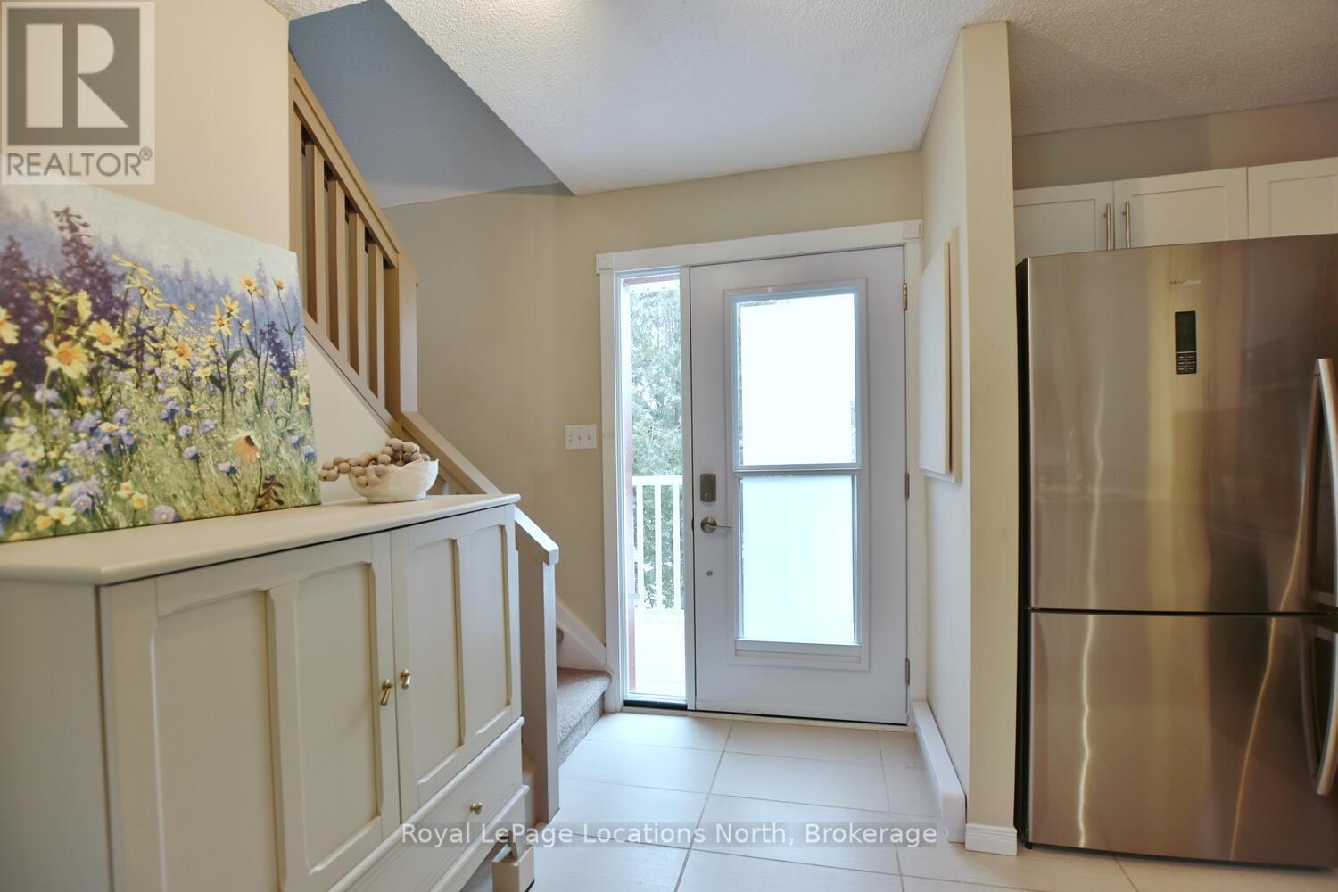 176 - 49 Trott Boulevard, Collingwood, Ontario  L9Y 5B8 - Photo 3 - S13469576