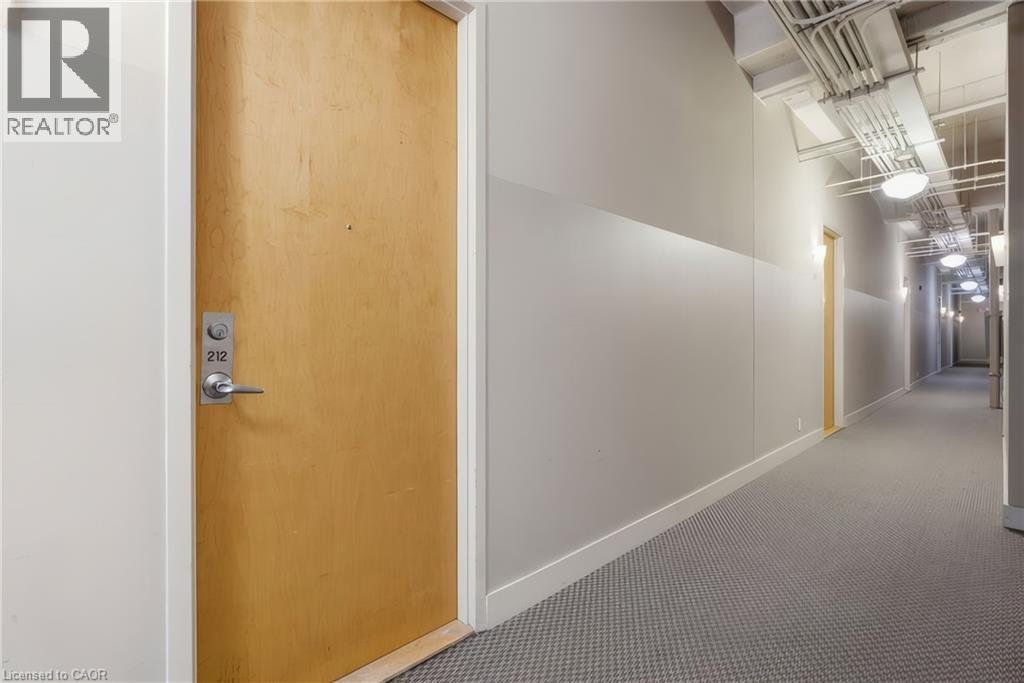 404 W King Street W Unit# 212, Kitchener, Ontario  N2G 4Z9 - Photo 3 - 40840954