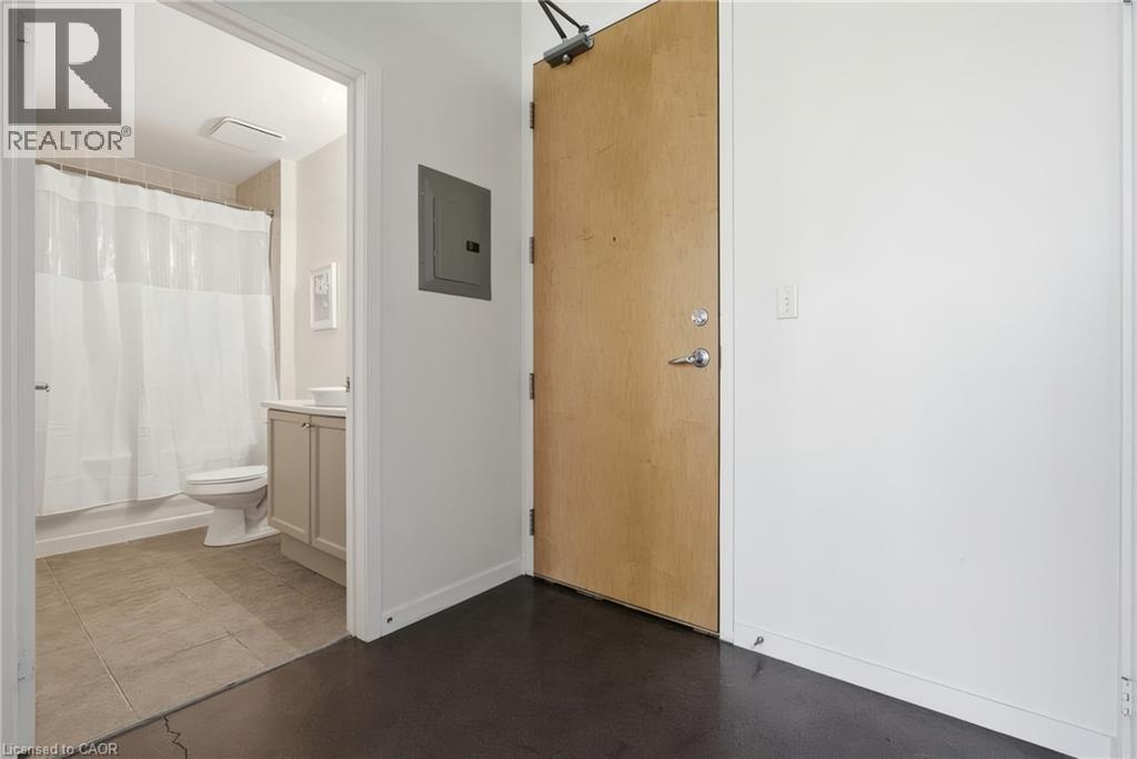 404 W King Street W Unit# 212, Kitchener, Ontario  N2G 4Z9 - Photo 4 - 40840954