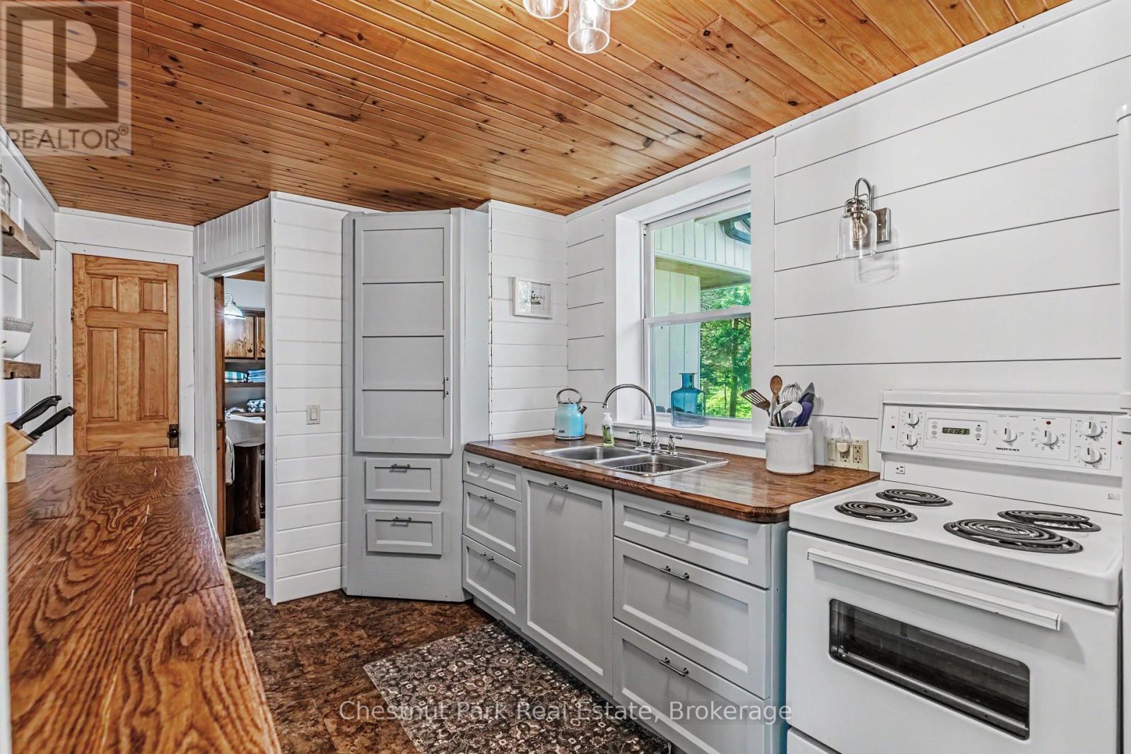 1248 Dorcas Bay Road, Northern Bruce Peninsula, Ontario  N0H 2R0 - Photo 16 - X13469410