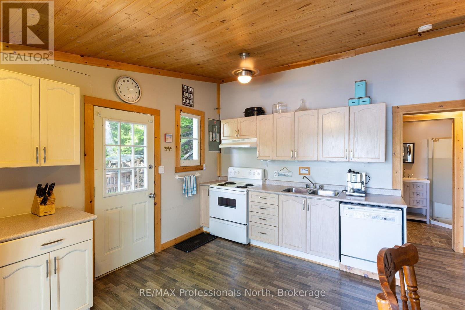 1016 Twilight Close, Algonquin Highlands, Ontario  P0A 1E0 - Photo 18 - X13469454