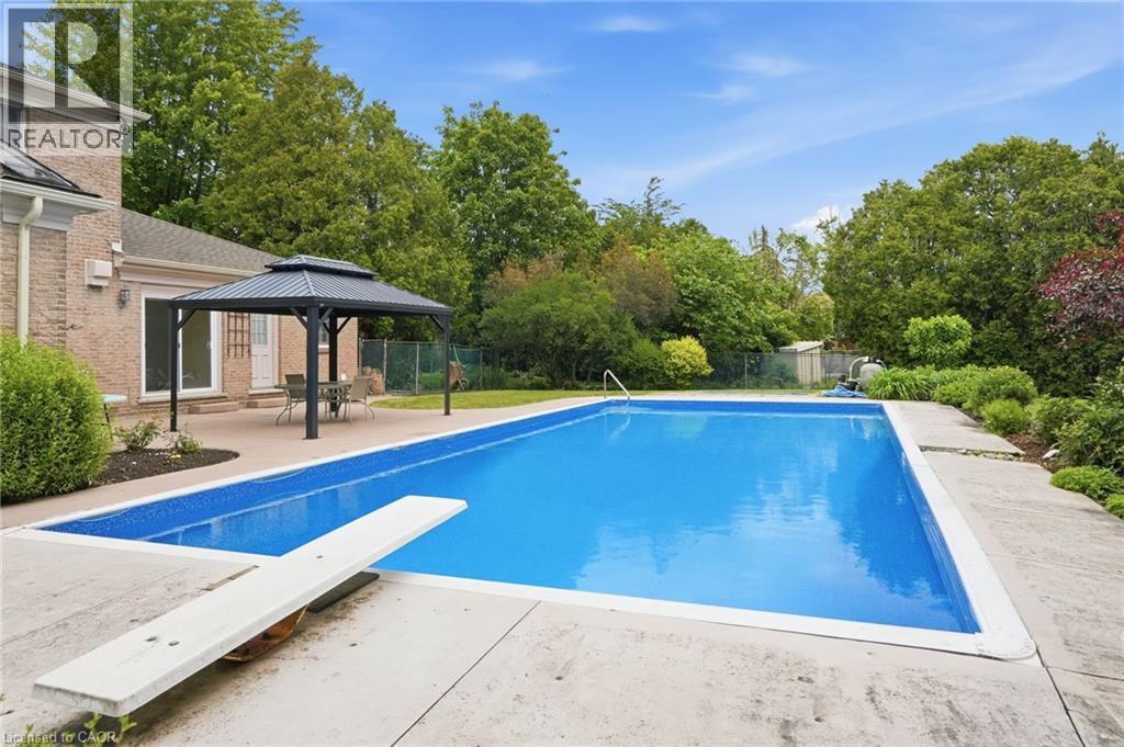 19 Verdun Court, Hamilton, Ontario  L9C 5W9 - Photo 38 - 40840493