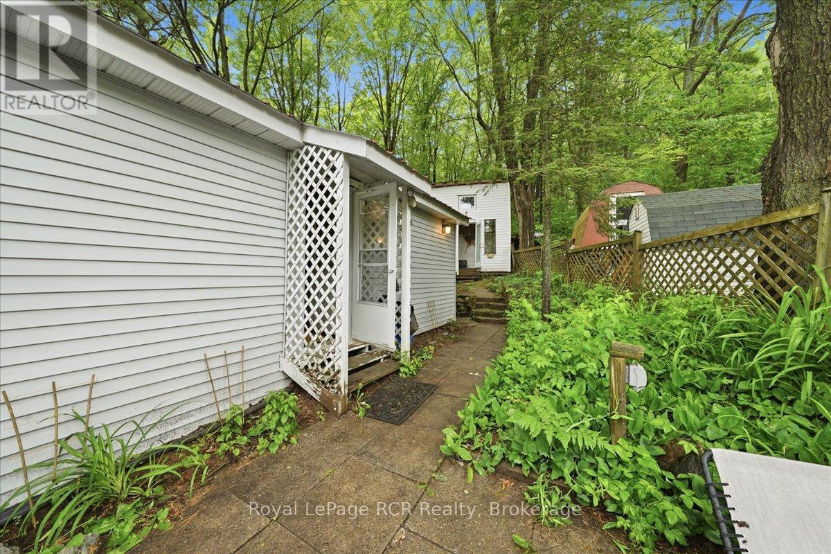 45 Andrew Drive, Tiny, Ontario  L9M 0B4 - Photo 29 - S13469628