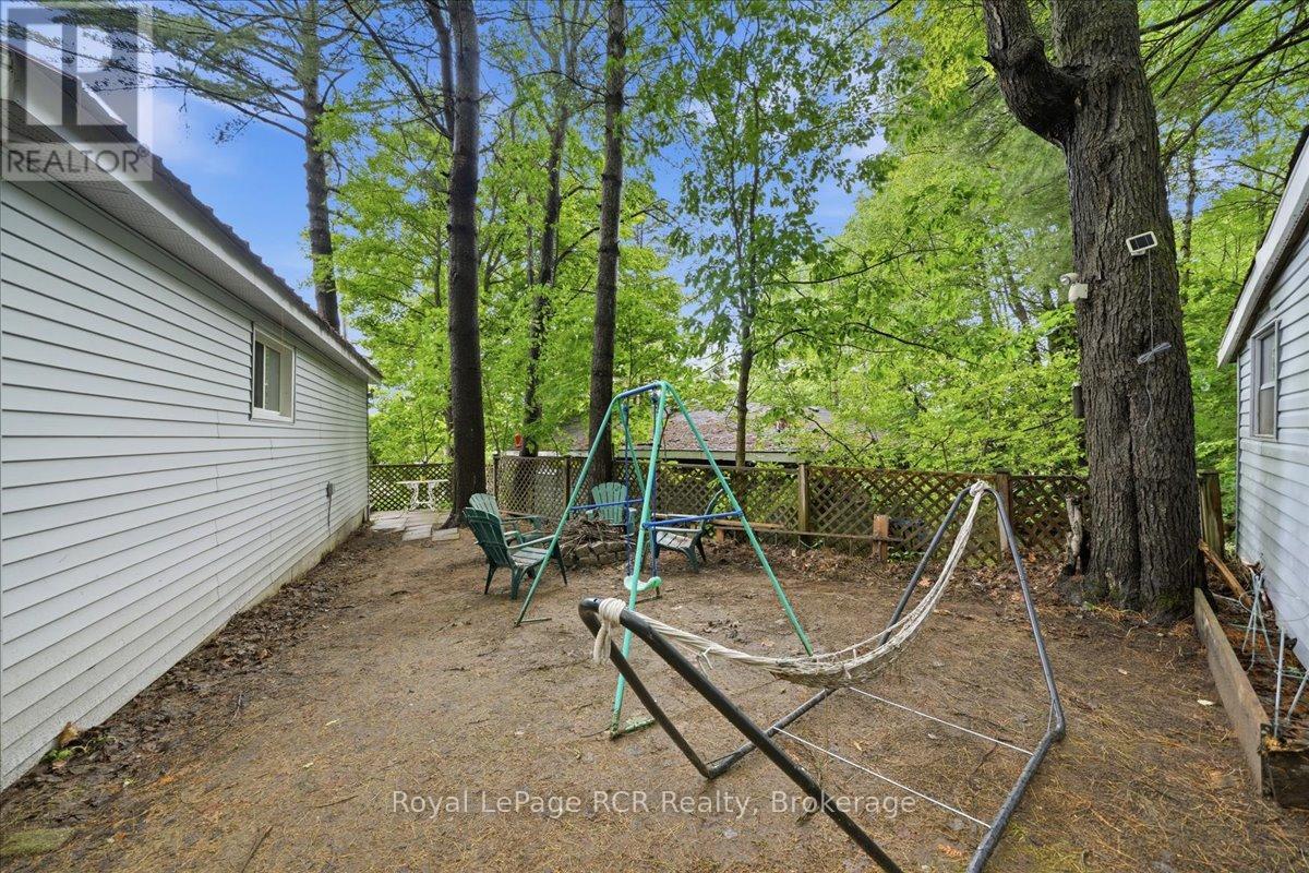 45 Andrew Drive, Tiny, Ontario  L9M 0B4 - Photo 34 - S13469628
