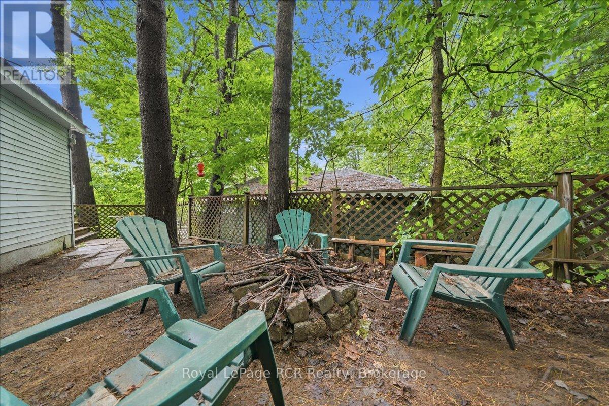45 Andrew Drive, Tiny, Ontario  L9M 0B4 - Photo 35 - S13469628