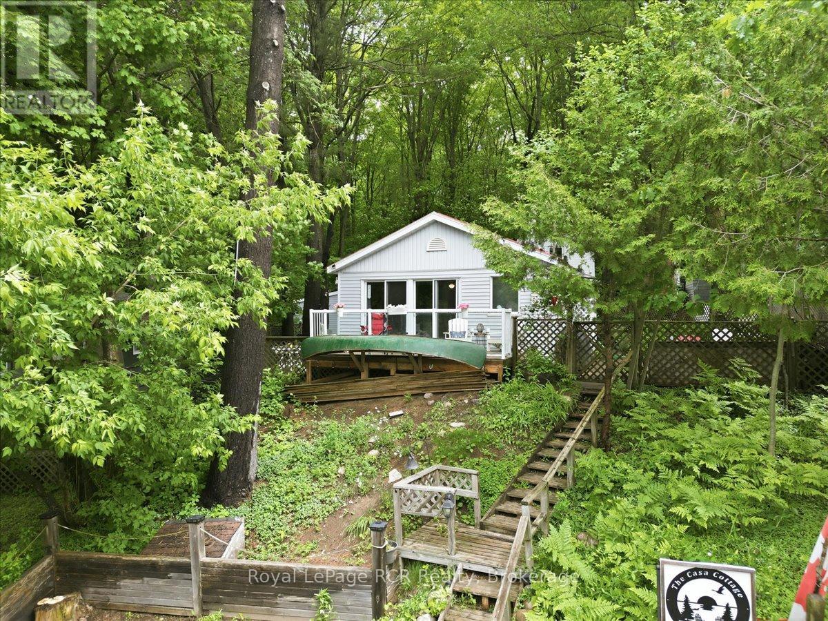 45 Andrew Drive, Tiny, Ontario  L9M 0B4 - Photo 4 - S13469628